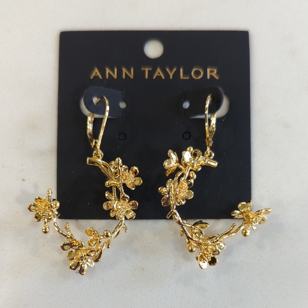Ann Taylor Gold Floral Vine Drop Earrings